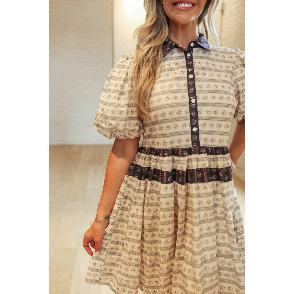 NEW AUREUM collared blossom mini dress in multicolor - Picture 6 of 6